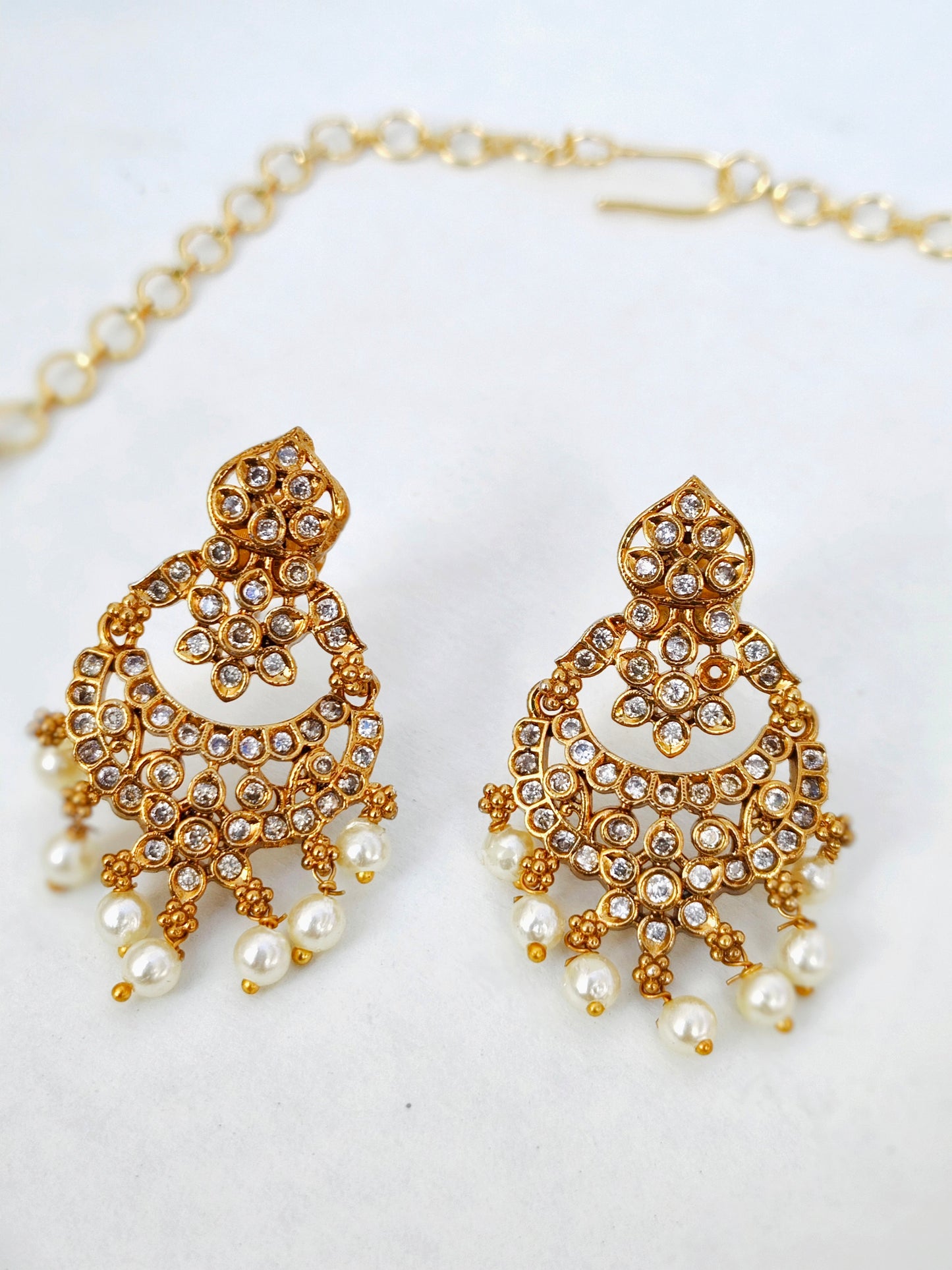 Divine Gold Hasli Set - Gold Temple AD Jewellery Set