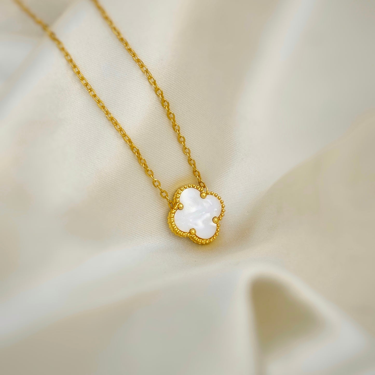 Black Clover ONYX Pendant - Minimal Pendant for Women