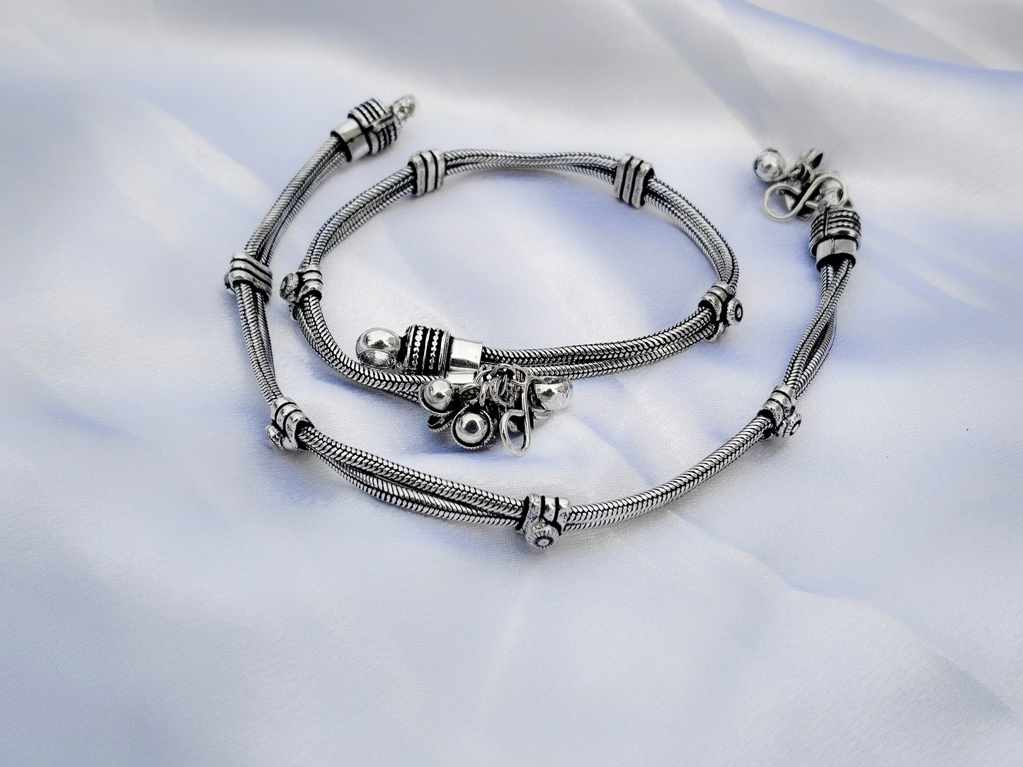 Silver Payal - Aesthetic German Silver Anklet for Women